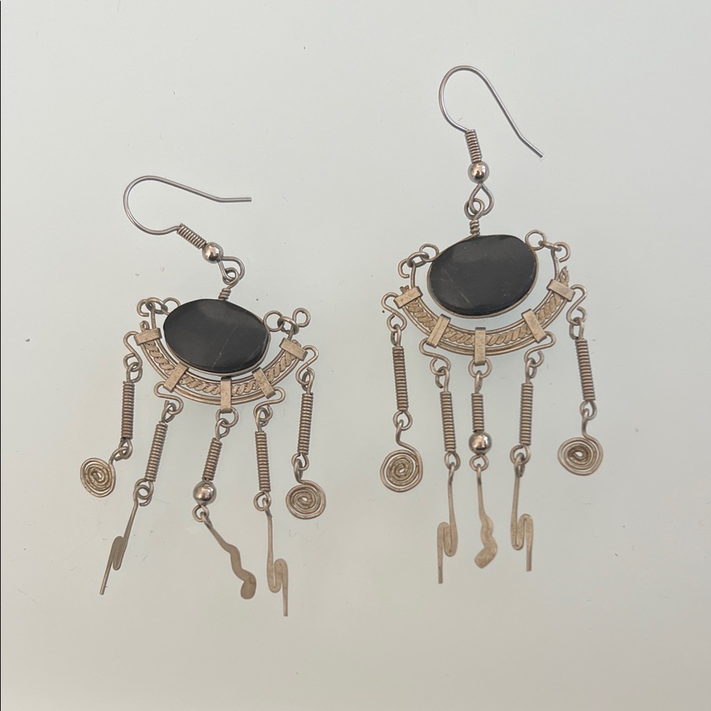 Fun black and silver (color) vintage earrings